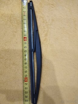 Zadny stierač na suzuki swift - 3