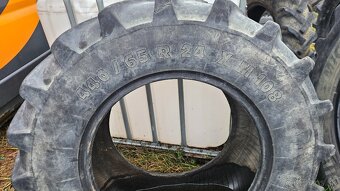 Traktorova pneu 440/65 r24 michelin - 3