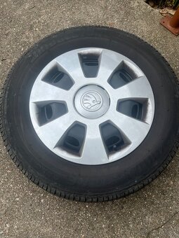 Letné pneumatiky,velmi dobrý stav - 3
