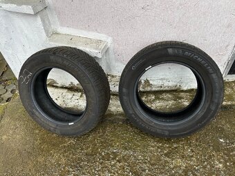 Michelin 215/60 R16 zimne - 3