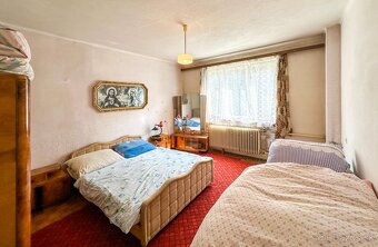 Veľký rodinný dom v obci Hrabičov (Žarnovica) - 3