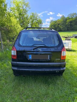 Opel Zafira 2.2 DTi, 92 kW, 7 miest - 3