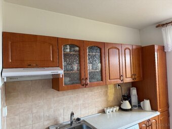 Kuchynská linka so spotrebičmi - 3