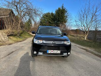 Mitsubishi Outlander 2.2 DI-D Intense+ A/T - 3