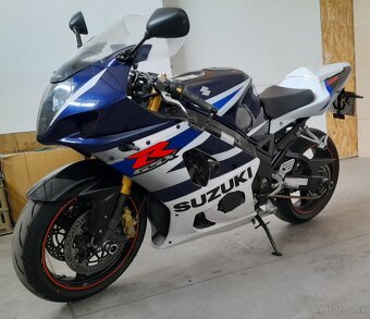 SUZUKI GSXR-1000 K4 - 3