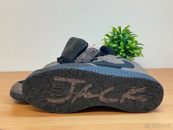 Jordan Jumpman Jack TR Travis Scott “Dark Mocha” - 3