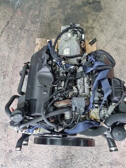 Mercedes Benz Motor 3.0 CDI V6 OM 642.896 140kw - 3