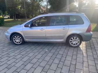 Peugeot - 3
