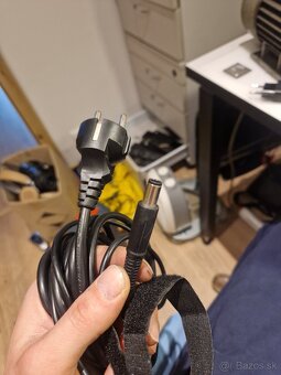 Nabijacka HP 18.5V 65W - 3