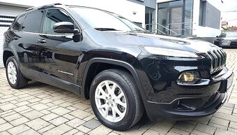 Jeep Cherokee 2.2 TD Longitude ADI AWD - 3