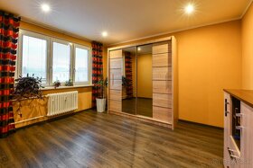 Výrazne znížená cena- 3 izbový byt v Centre po rekonštrukcii - 3