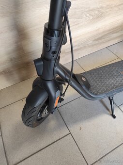 Ninebot KickScooter F2 E od Segway - 3