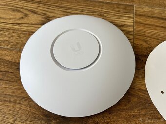 Ubiquiti UniFi U6 Pro TOP - 3