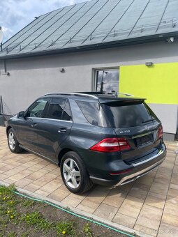 Mercedes ML350CDI Bluetec 4Matic - 3