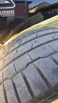Pneu Hankook 265/30 R22 - 3