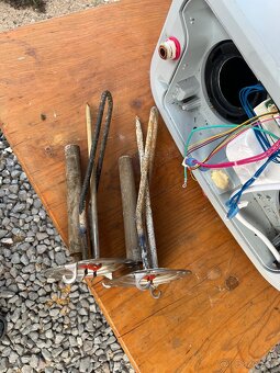 Ariston Velis EVO 100 - 3