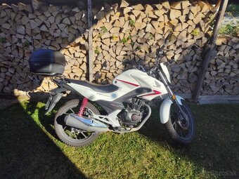 Honda CB125F - 3