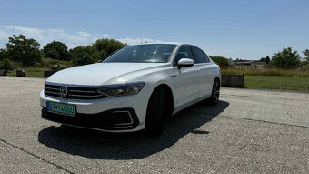 Volkswagen Passat Sedan B8 VW GTE 1.4 TSI Plug-In Hybrid - 3