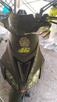 Predám skúter Aprilia - 3