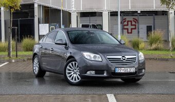 Opel Insignia 118kW (2011) - 3