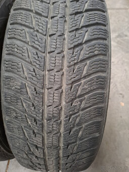 235/55R18 Nokian - 3