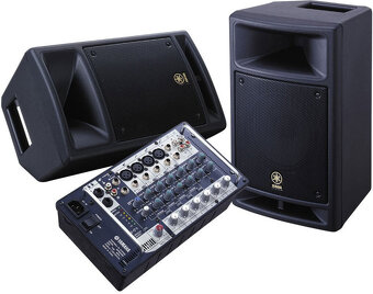 Yamaha Stagepas 300 - 3