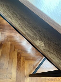 Kancelarsky stolik - 3