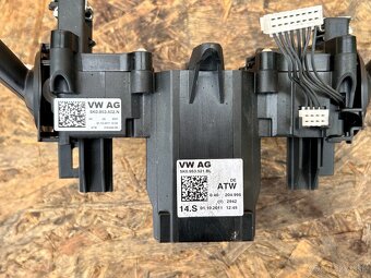 Páčky pod volant – 5K0 953 502 N - 3