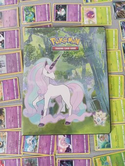 Pokémon Karty - 3