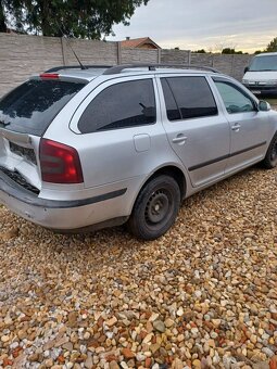 Rozpredám Škoda Octavia II combi 1.9Tdi 77kw BXE - 3
