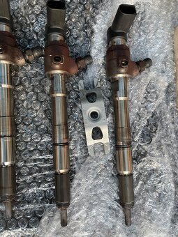 Vstreky / trisky 1.6tdi 77kw, 03L130277B, original - 3