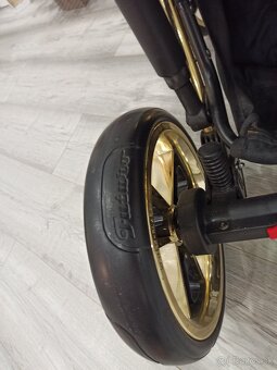 Športový kočík s gél kolesami do 25kg - 3