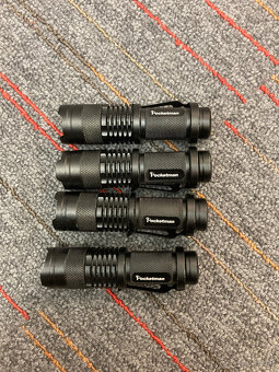 4ks spolu za 10€ Led Baterka Svetlo Pocketman - 3