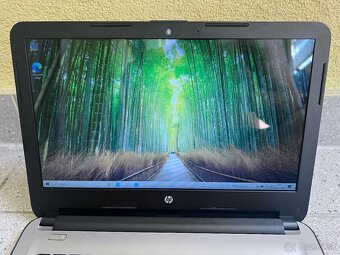 HP 14 / Celeron N3050 / 2GB RAM / 32GB Flash SSD / 14" - 3