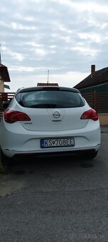 Opel Astra J 1.4 benzin 74KW - 3