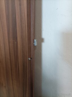 Predám bezpečnostné dvere 80 ľavé - 3