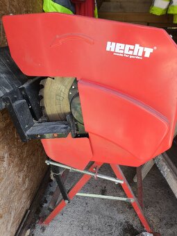 Predám Cirkulárka HECHT 8220 - 3