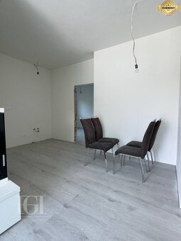 PREDAJ | 3 izbový byt s terasou, parking - 3