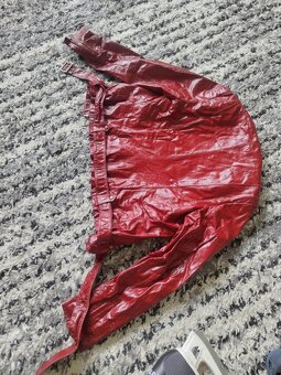 Predám, bundu, stacionárny bicykel a korčule na ľad - 3