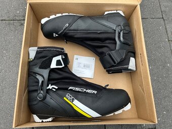 Topánky na bežky Fischer XC Control, veľkosť 42 (8 UK, 9 US, - 3