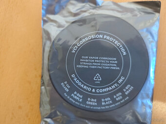 Predám 3x sady strún D'Addario EJ16 tvrdosť 12-53 - 3