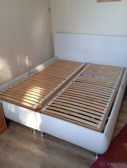 Manželská posteľ - 3