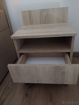 Nočné stoliky - 3