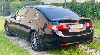 Honda Accord 2.0 VTEC automat - 3