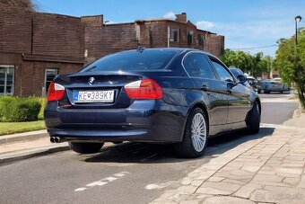 BMW e90 2008 - 3