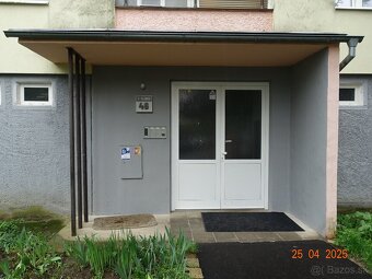 Priestranný 3-izbový byt s lodžiou a balkónom vo Zvolene - 3