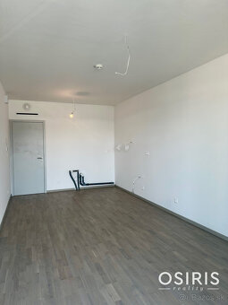 TOP cena - Metropolis - 2 izb. apartmán s garážovým miestom - 3