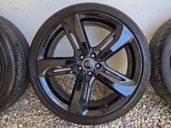 Audi Blade R21 Racing Line 5x112 - 3