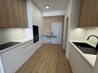 Prenájom NOVOSTAVBA FIM moderný byt 50 m2 + terasa 53 m2 PB - 3