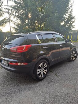 Kia Sportage 2.0 CRDI - 3
